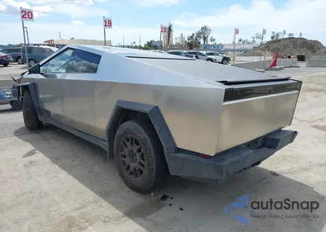 2024 Tesla Cybertruck z USA, uszkodzony, nr VIN 7G2CEHED4RA036923